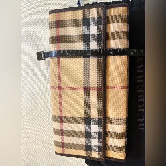 BURBERRY COATED VINTAGE CANVAS WALLET - Picture 11 of 11